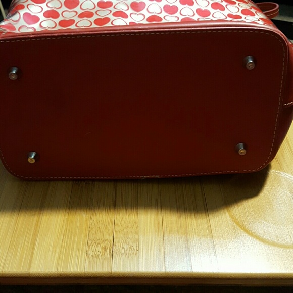 Lovely Heart Purse - Picture 4 of 8